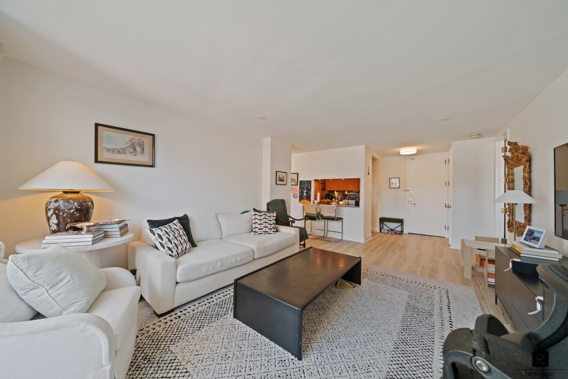 #4 photo, 1965 Broadway, マンハッタン Lincoln Square , NY 10023