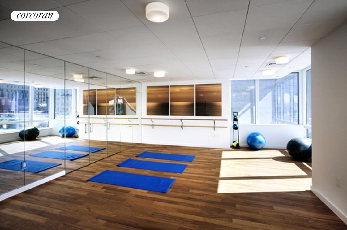 #19 photo, New York City, マンハッタン Midtown , NY 10036