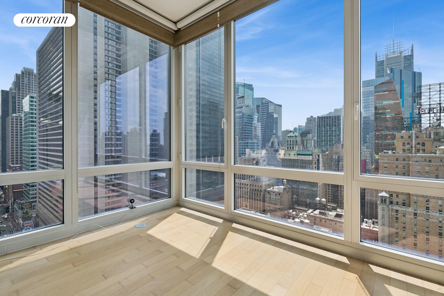 #3 photo, New York City, マンハッタン Midtown , NY 10036