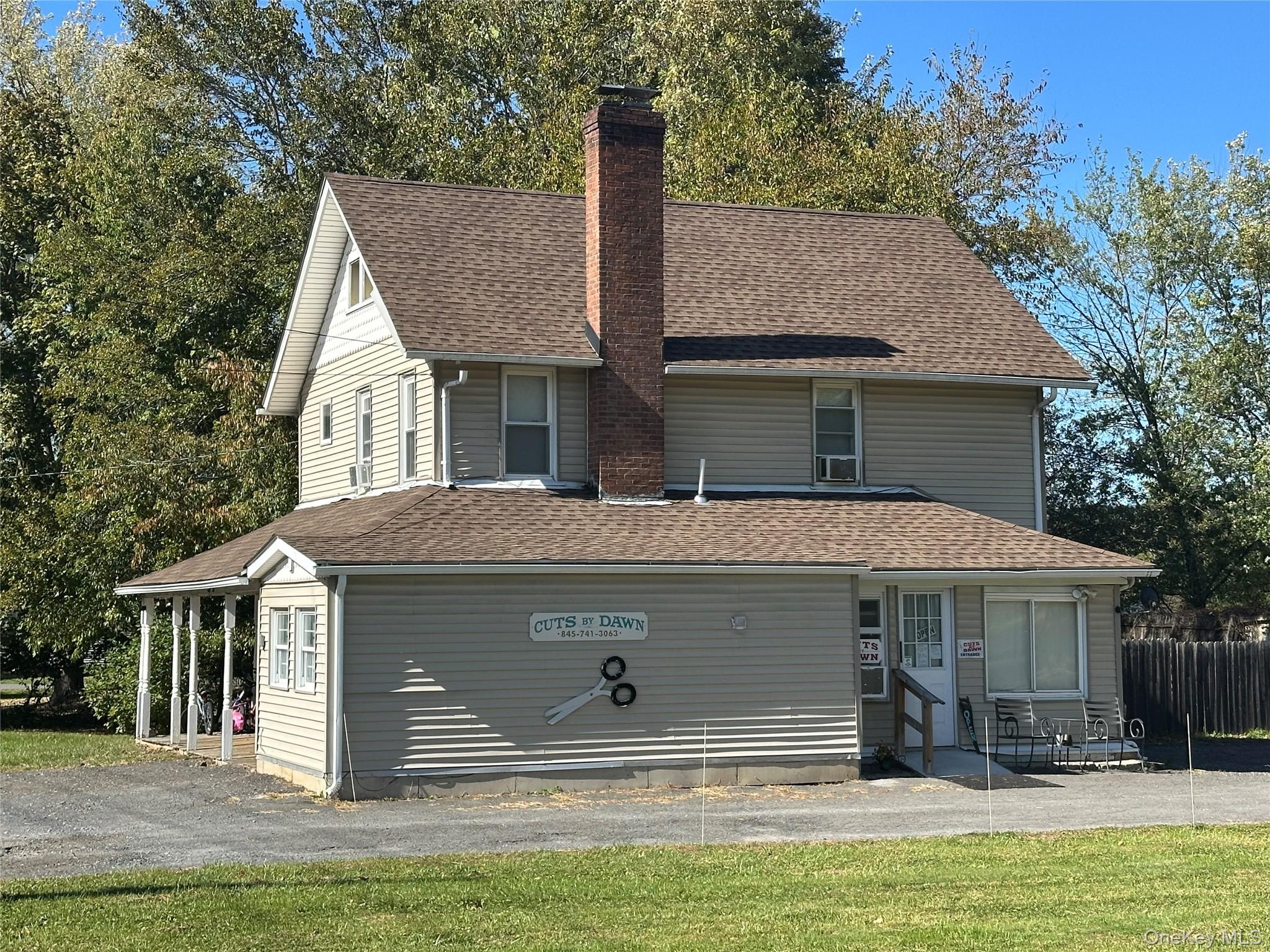 #1 photo, 172 Main Street, Gardiner , NY 12525