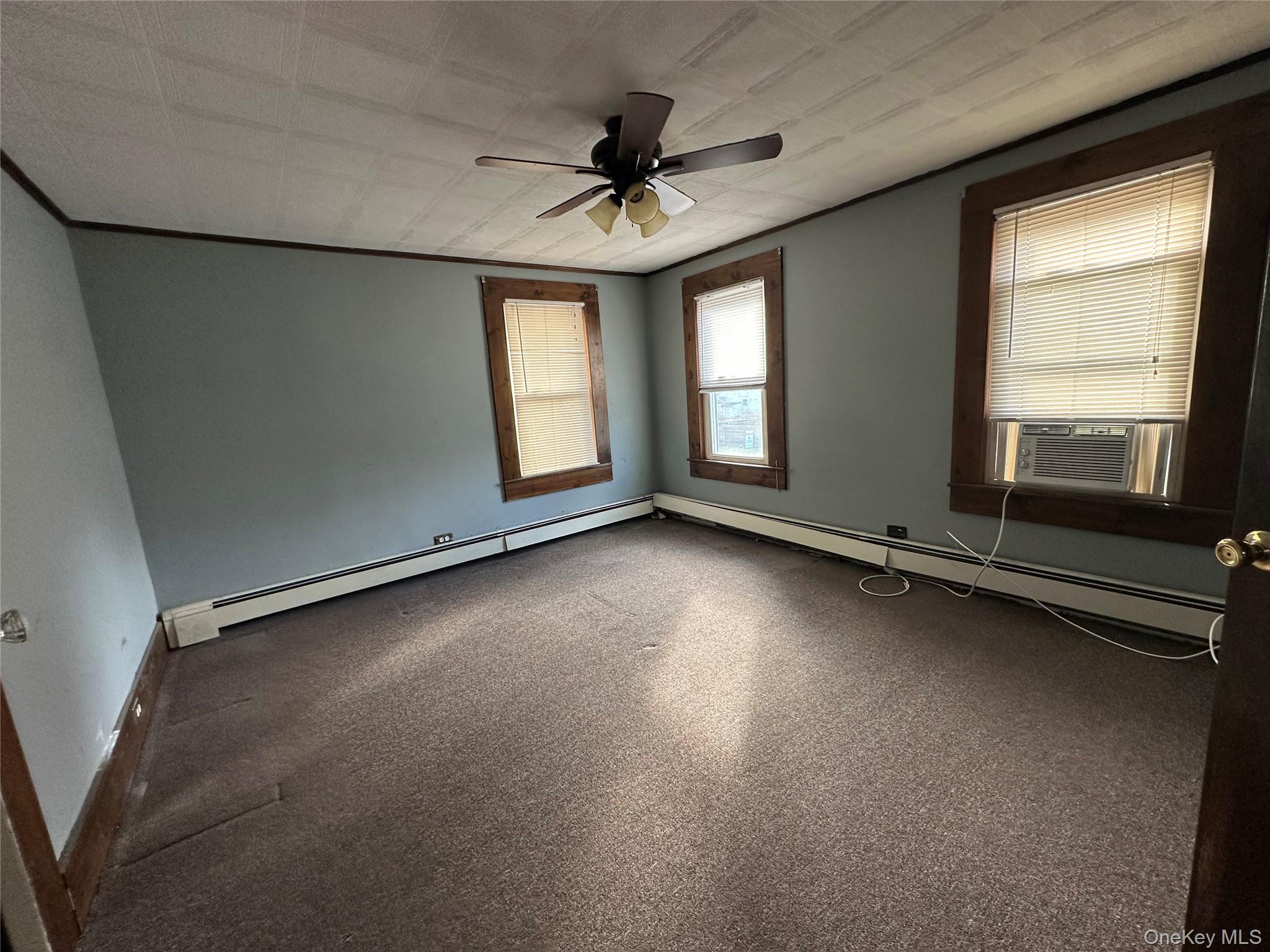 #17 photo, 172 Main Street, Gardiner , NY 12525