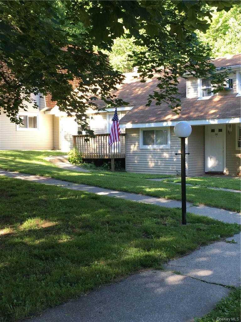 #19 photo, 2 School Street, Poughkeepsie , NY 12601