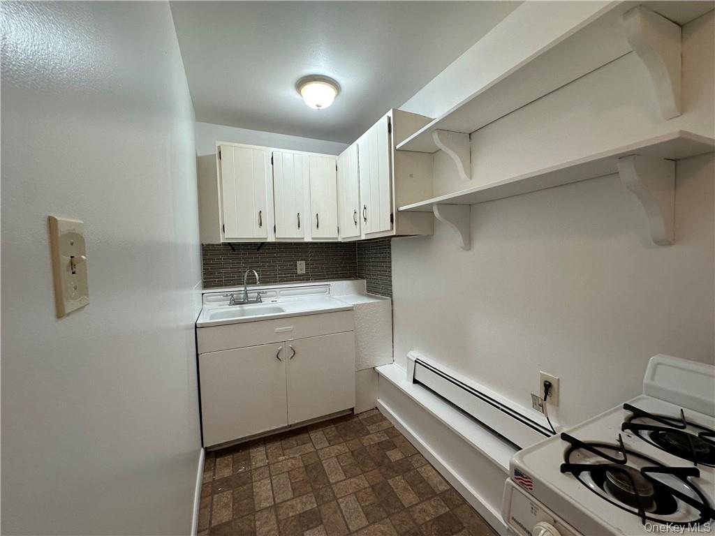 #6 photo, 2 School Street, Poughkeepsie , NY 12601