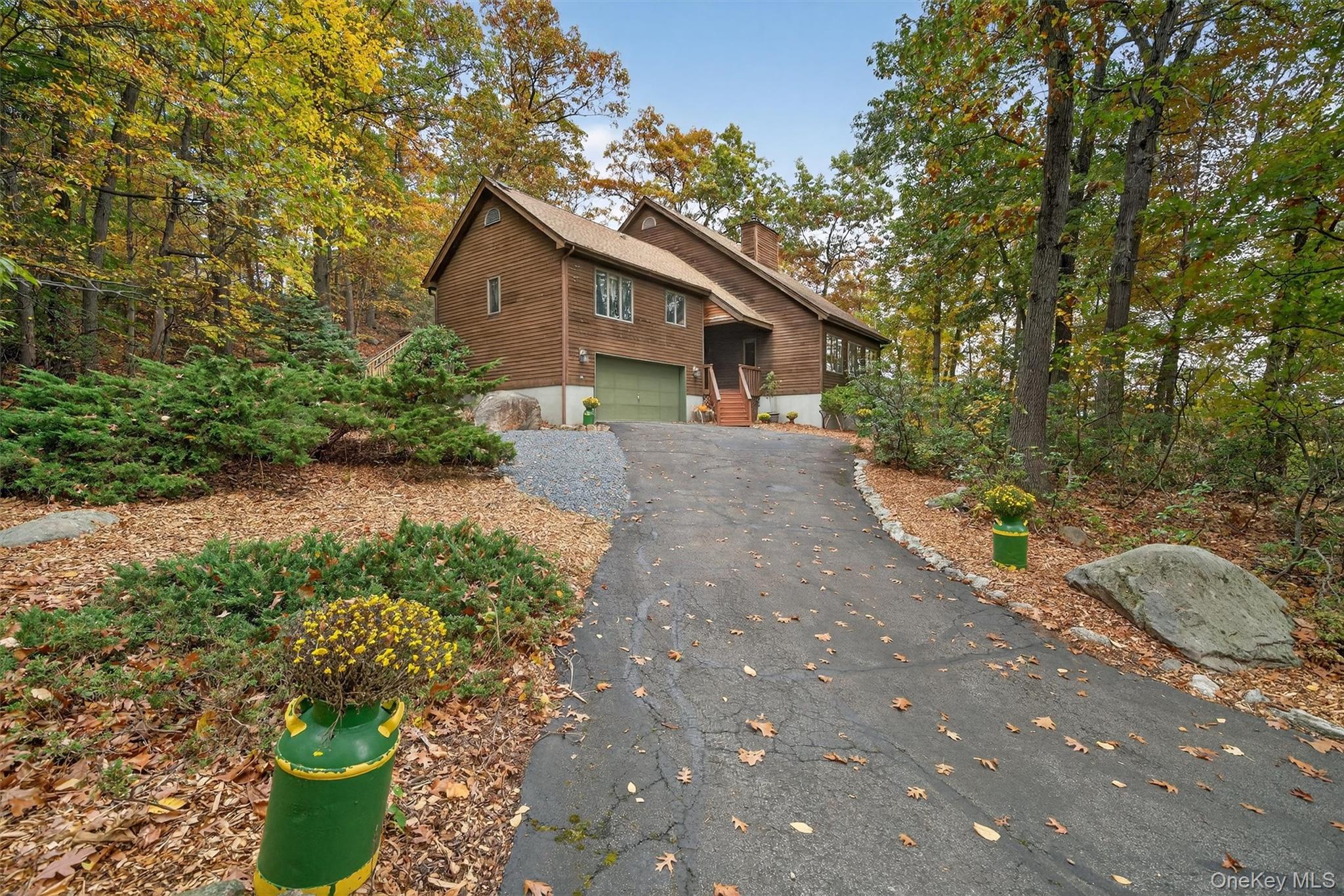 #2 photo, 18 St Thomas Place, Highland Falls , NY 10928