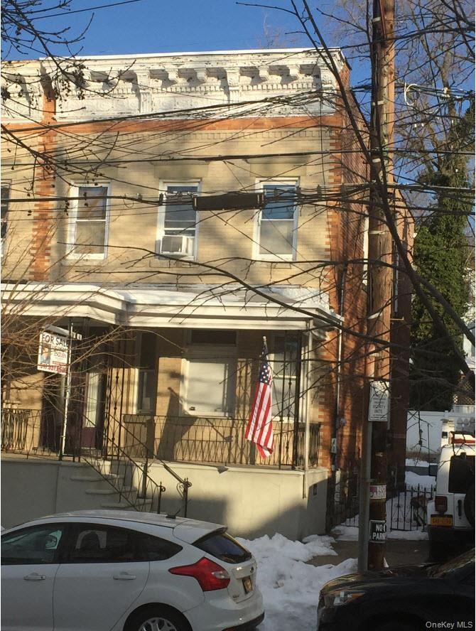 #1 photo, 76-27 85th Drive, クイーンズ区 Woodhaven , NY 11421