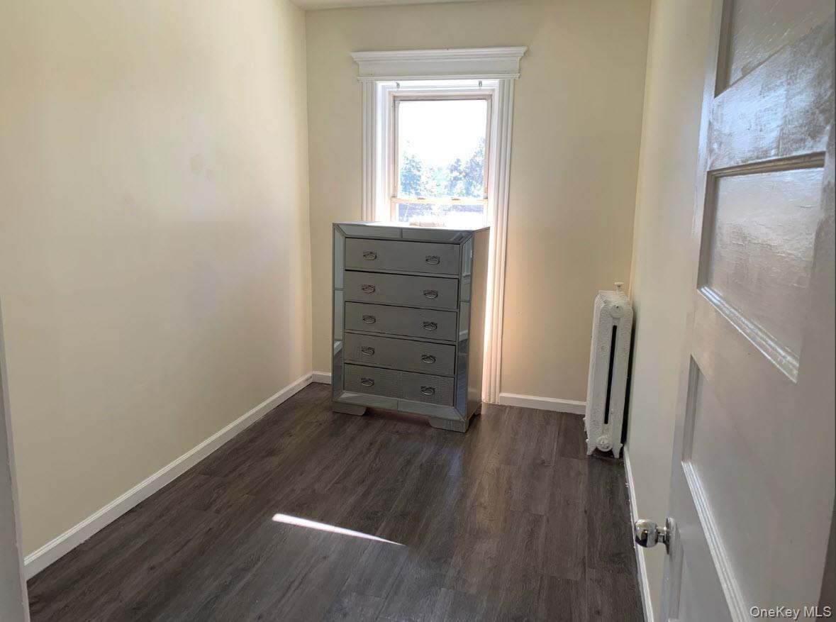 #4 photo, 76-27 85th Drive, クイーンズ区 Woodhaven , NY 11421