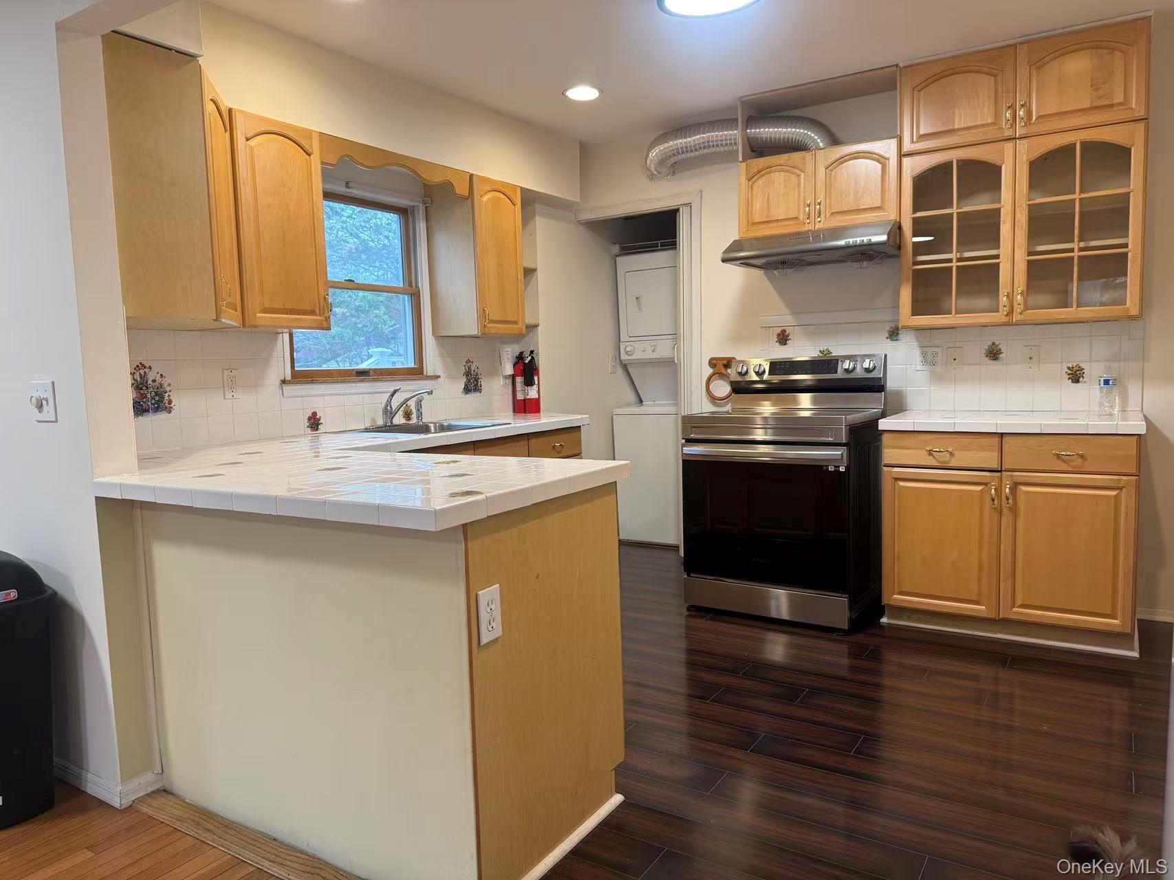 #3 photo, 21 Dave Lane, サフォーク郡 Stony Brook , NY 11720