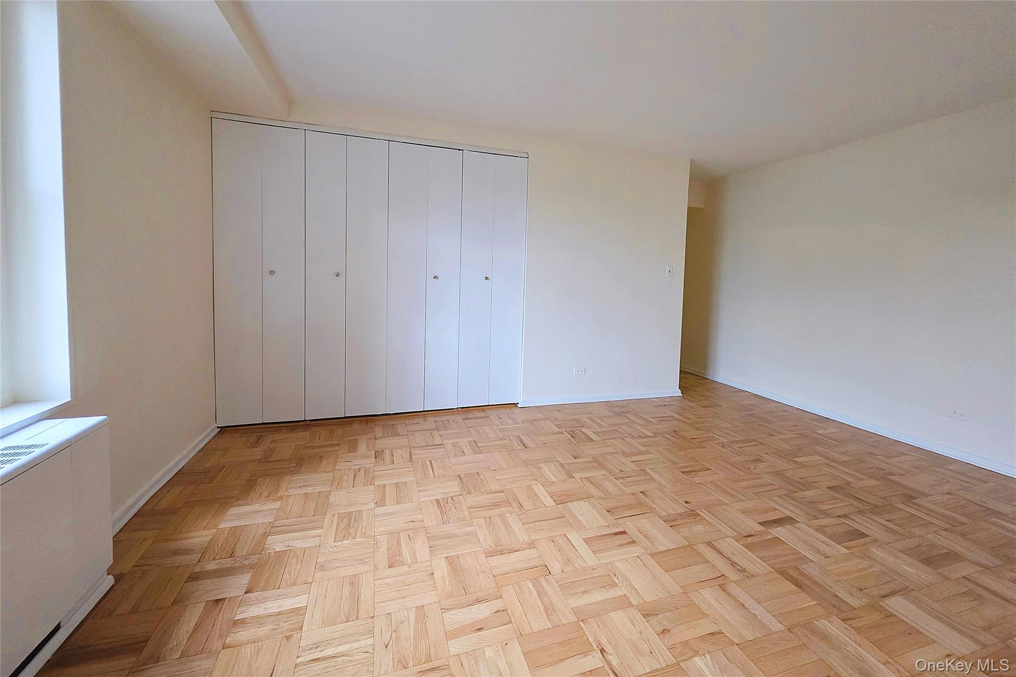 #15 photo, 212-30 23rd Ave, クイーンズ区 Bayside , NY 11360