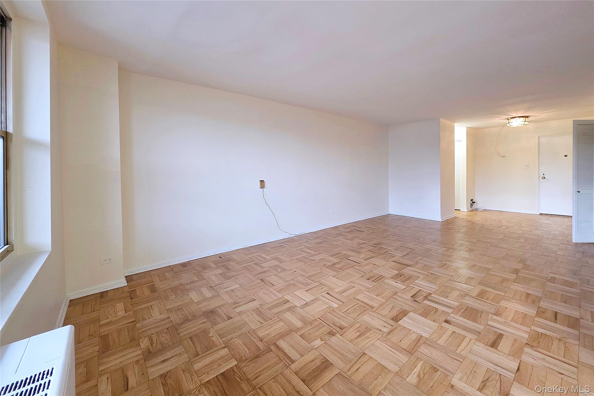 #5 photo, 212-30 23rd Ave, クイーンズ区 Bayside , NY 11360