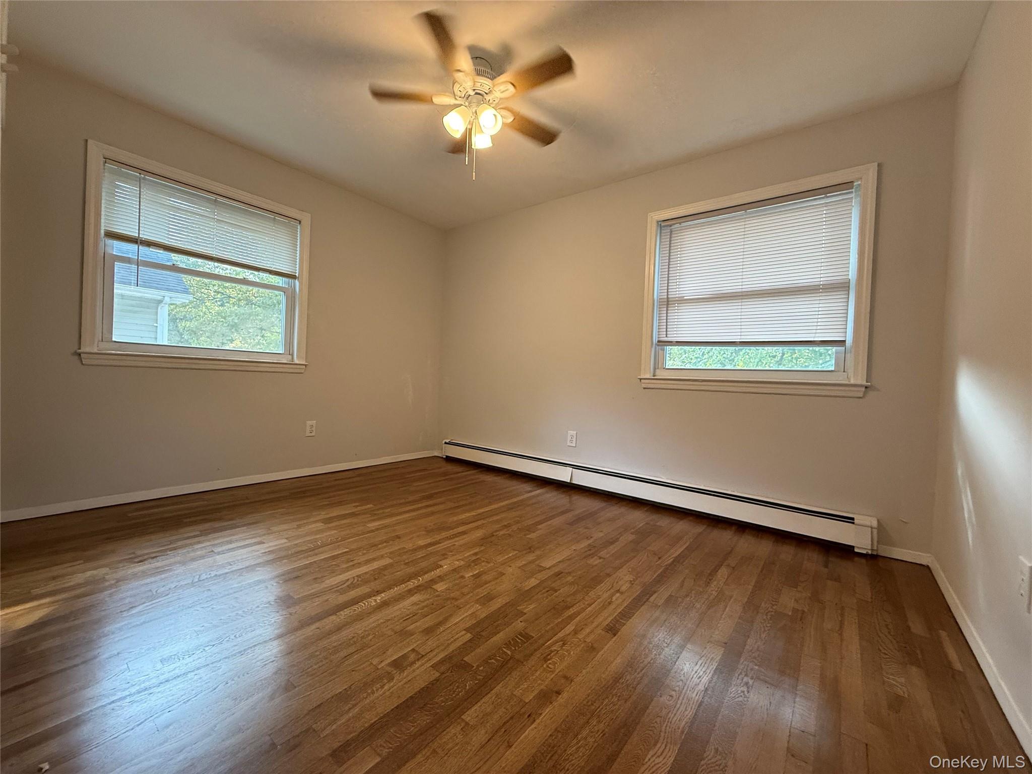 #6 photo, 50 Newcomb Trail, サフォーク郡 Ridge , NY 11961