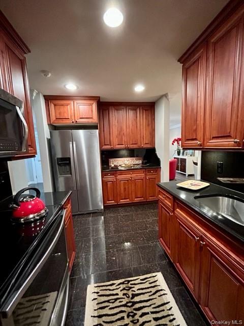 #3 photo, 13 Adams Way, サフォーク郡 Sayville , NY 11782