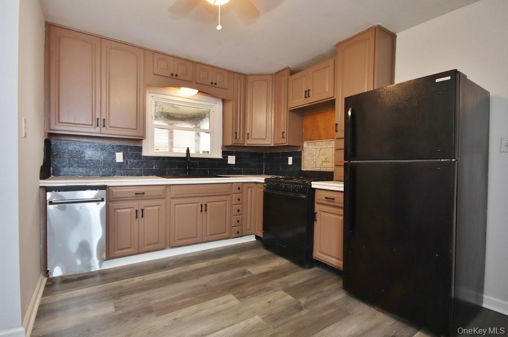 #2 photo, 66 Glenwood Avenue, Poughkeepsie , NY 12603