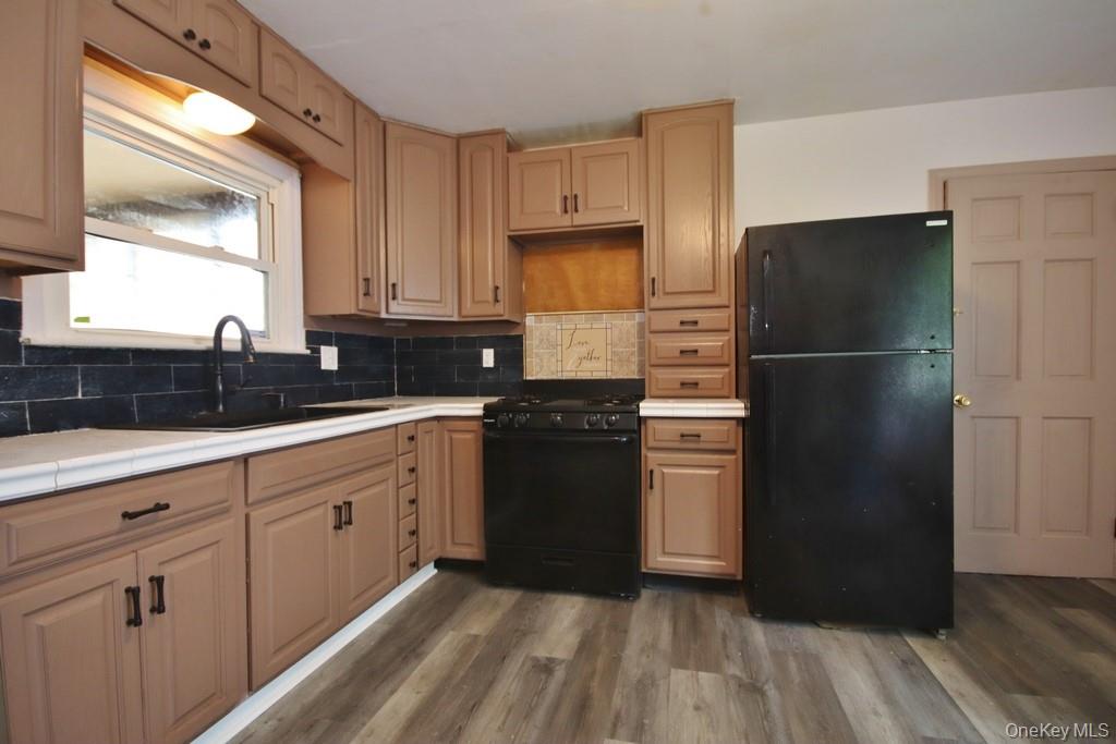 #3 photo, 66 Glenwood Avenue, Poughkeepsie , NY 12603