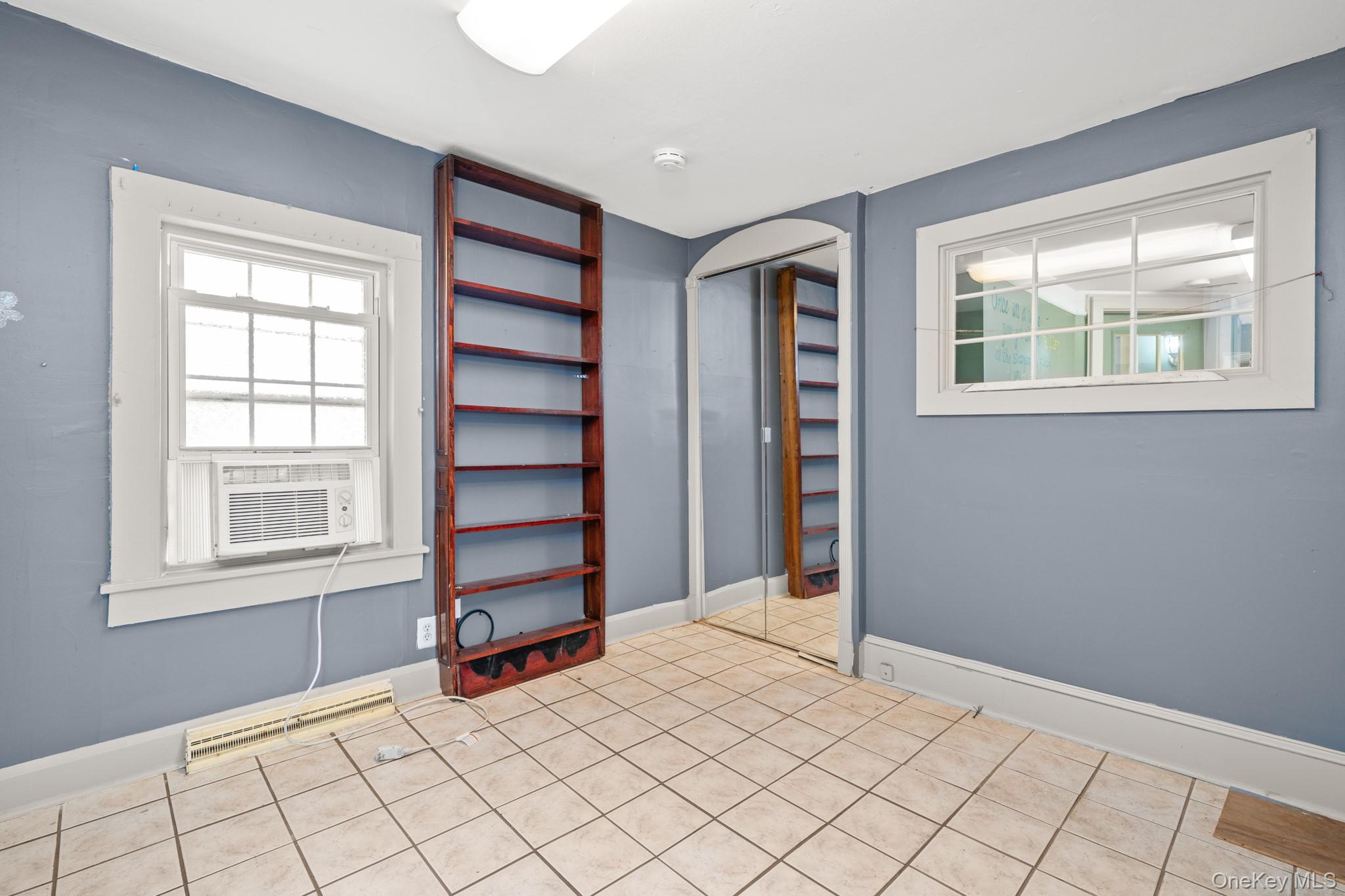 #18 photo, 9 Smith Street, Warwick , NY 10990