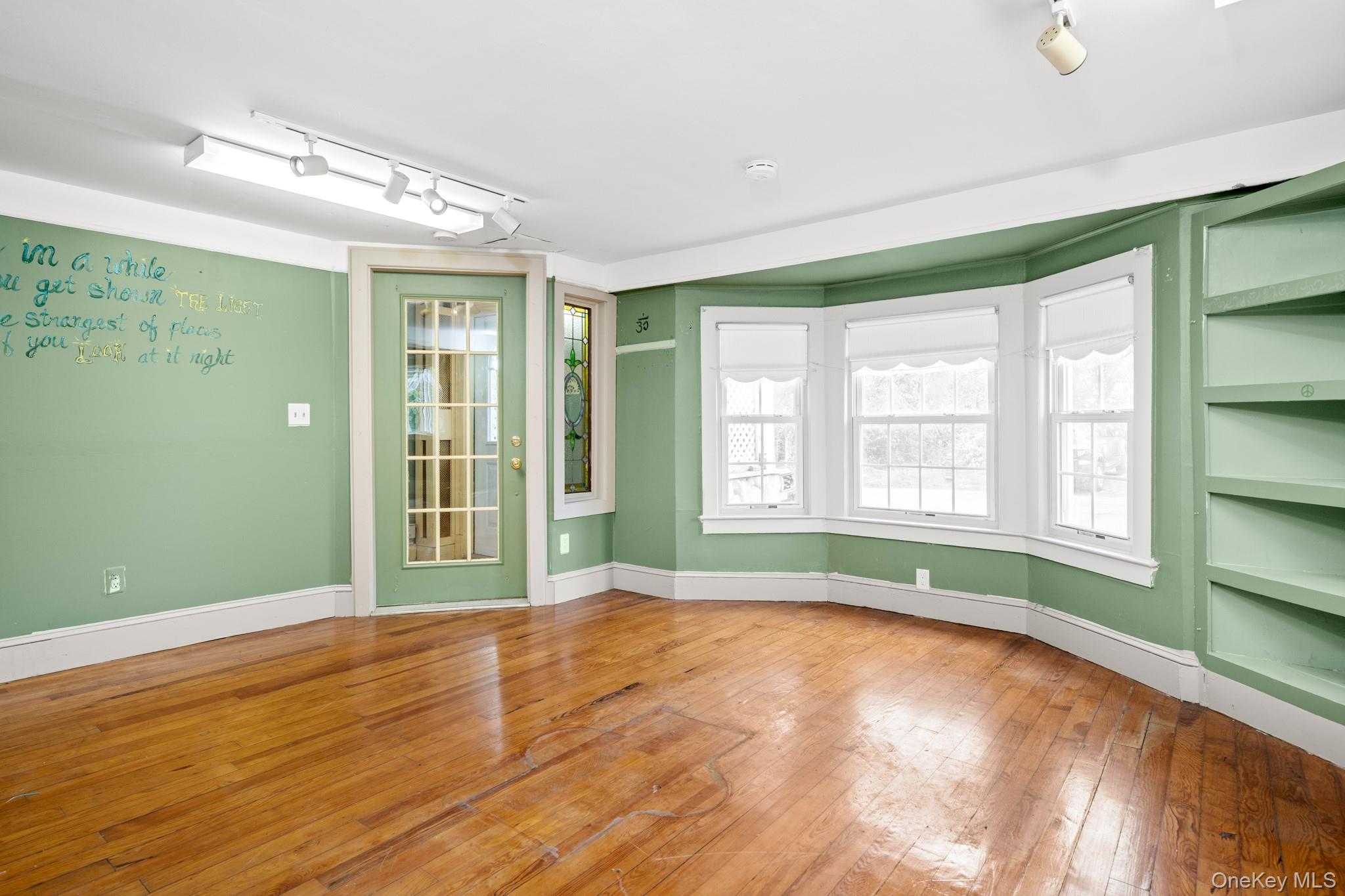 #6 photo, 9 Smith Street, Warwick , NY 10990