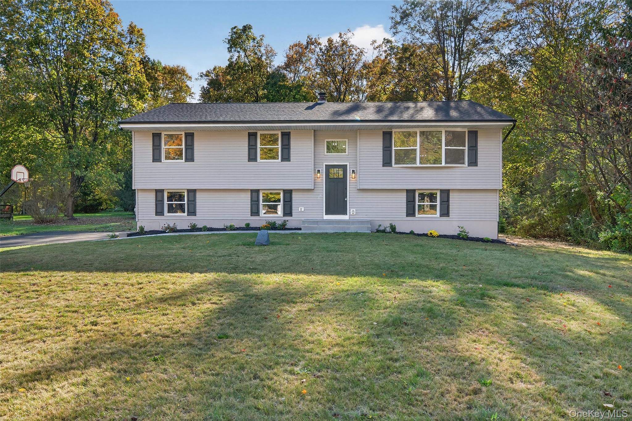 #1 photo, 6 Pamal Lane, New Paltz , NY 12561