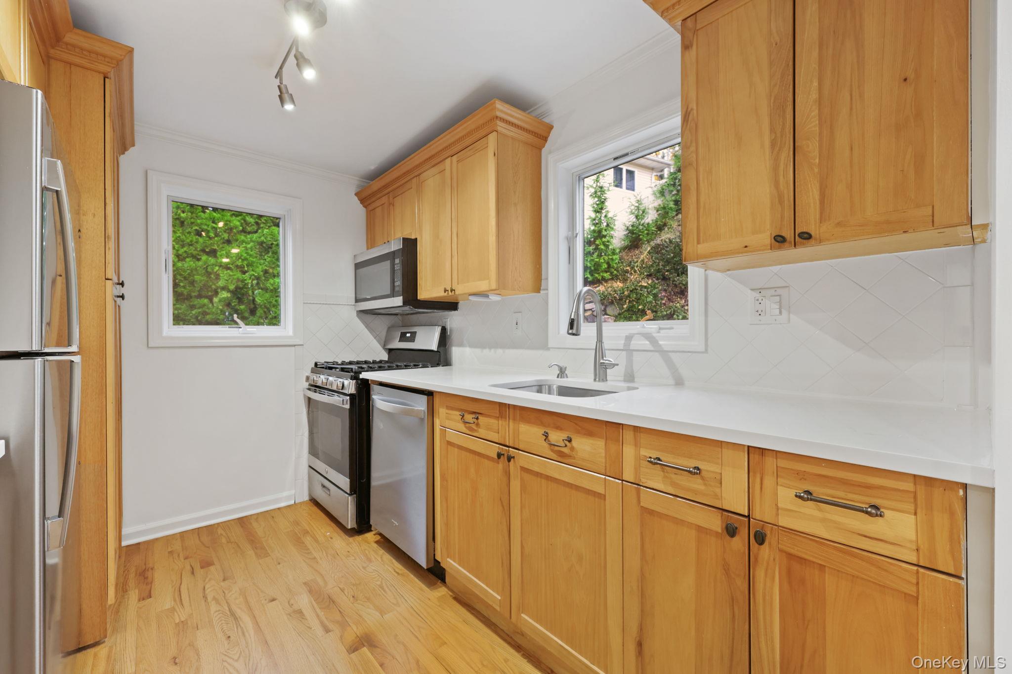 #9 photo, 4 Elizabeth Street, Rye , NY 10580