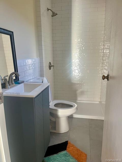 #17 photo, 8431 108th Street, クイーンズ区 Richmond Hill North , NY 11418