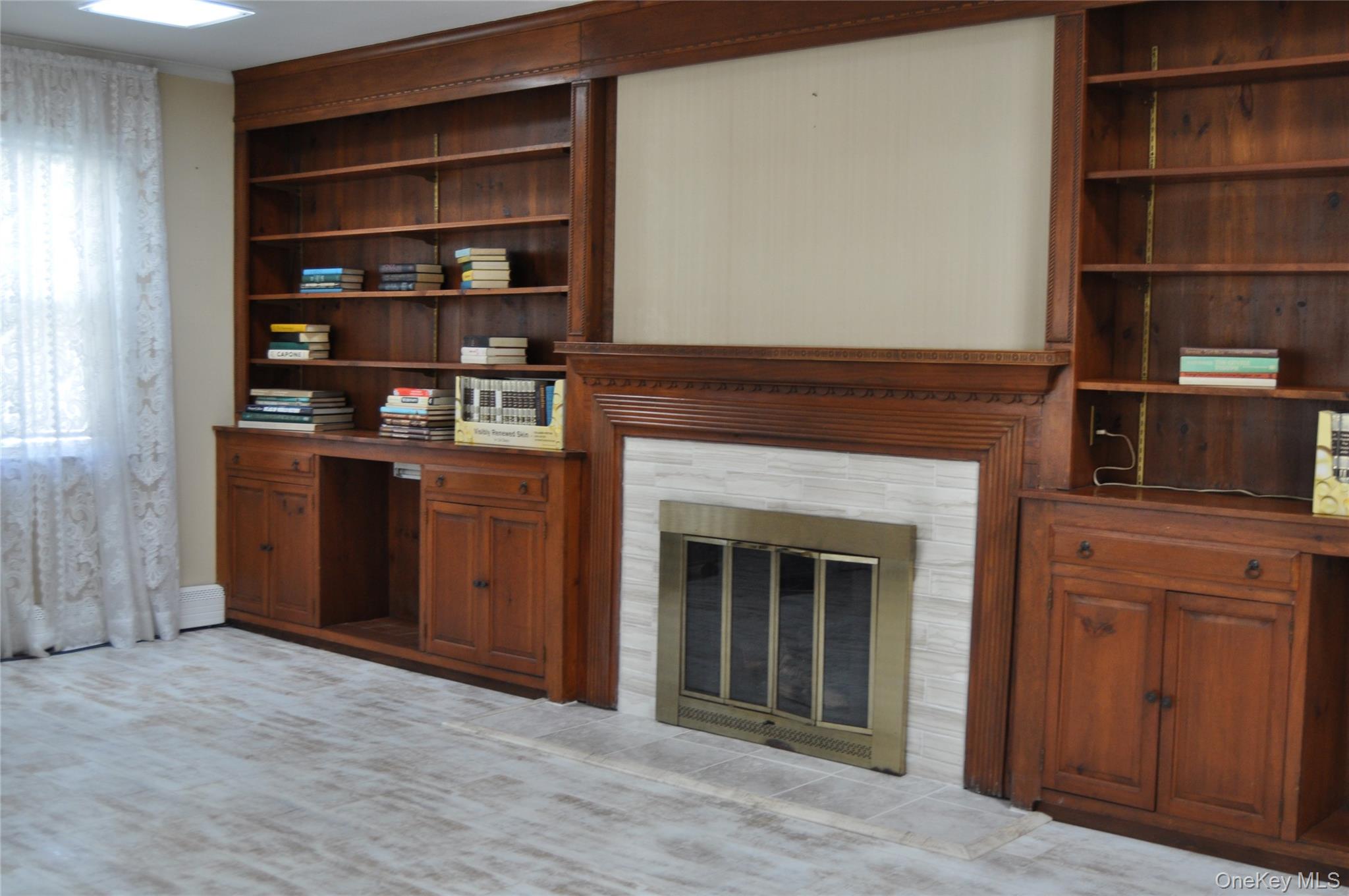 #4 photo, 29 Woodlawn Avenue, サフォーク郡 Oakdale , NY 11769