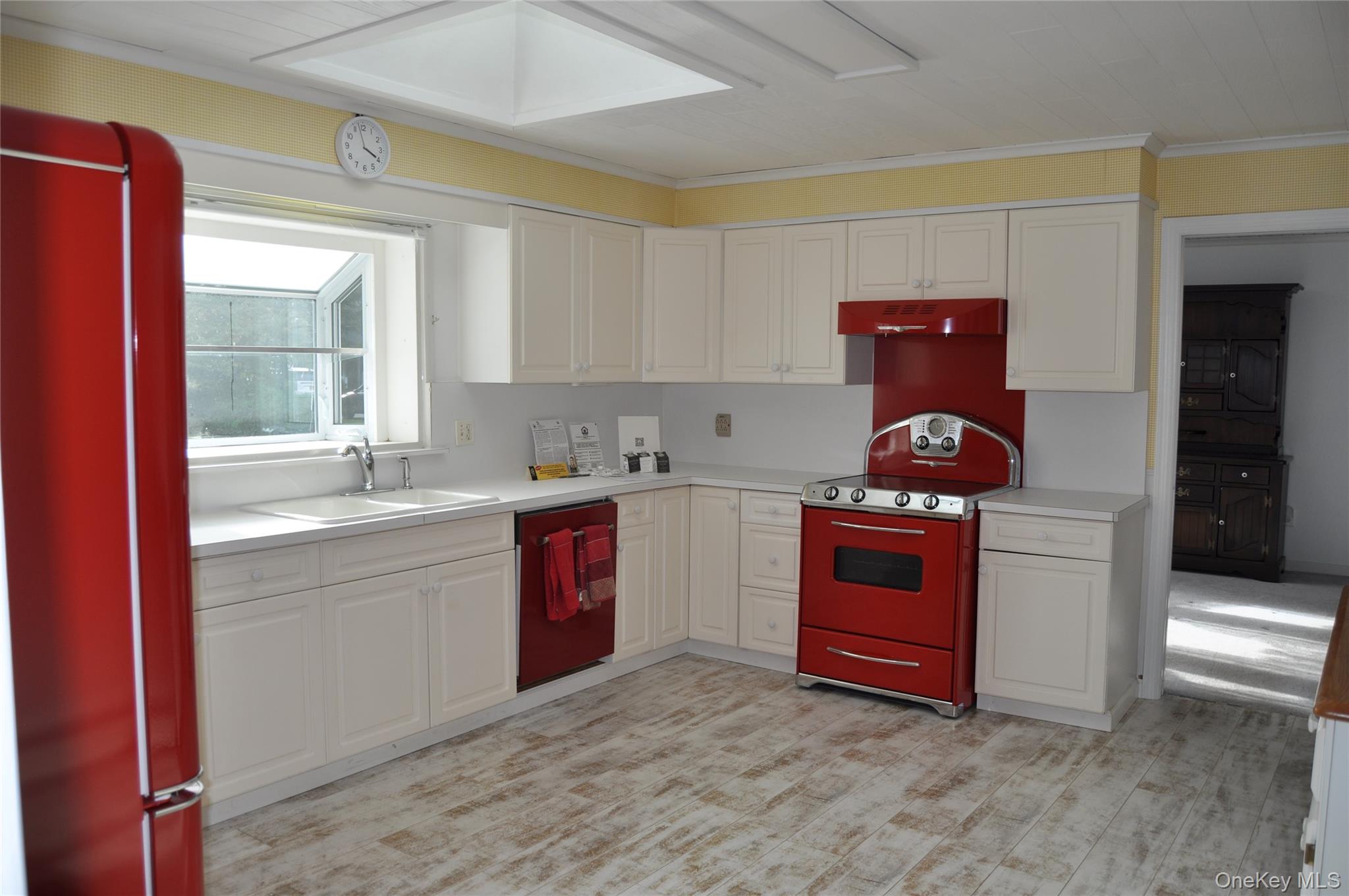 #6 photo, 29 Woodlawn Avenue, サフォーク郡 Oakdale , NY 11769