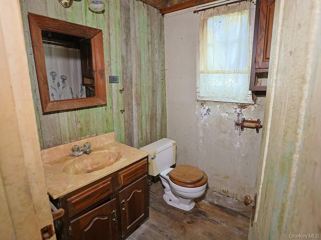 #12 photo, 84 Church Street, Wallkill , NY 12589