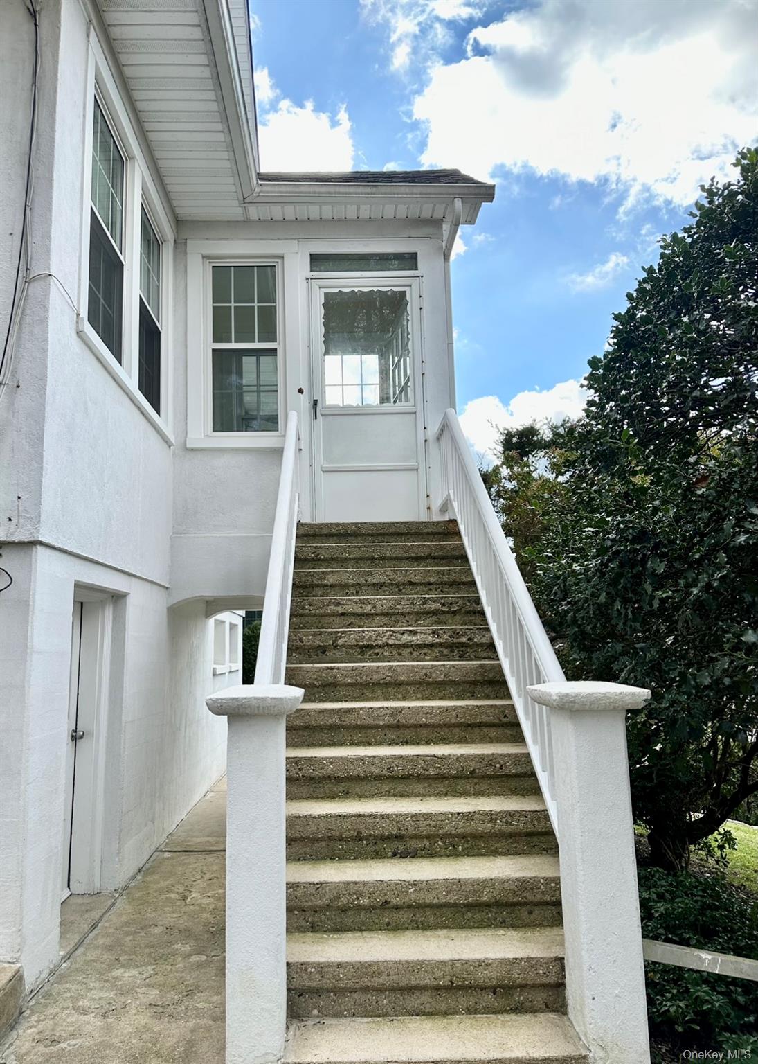 #3 photo, 128 Nethermont Avenue, White Plains , NY 10603