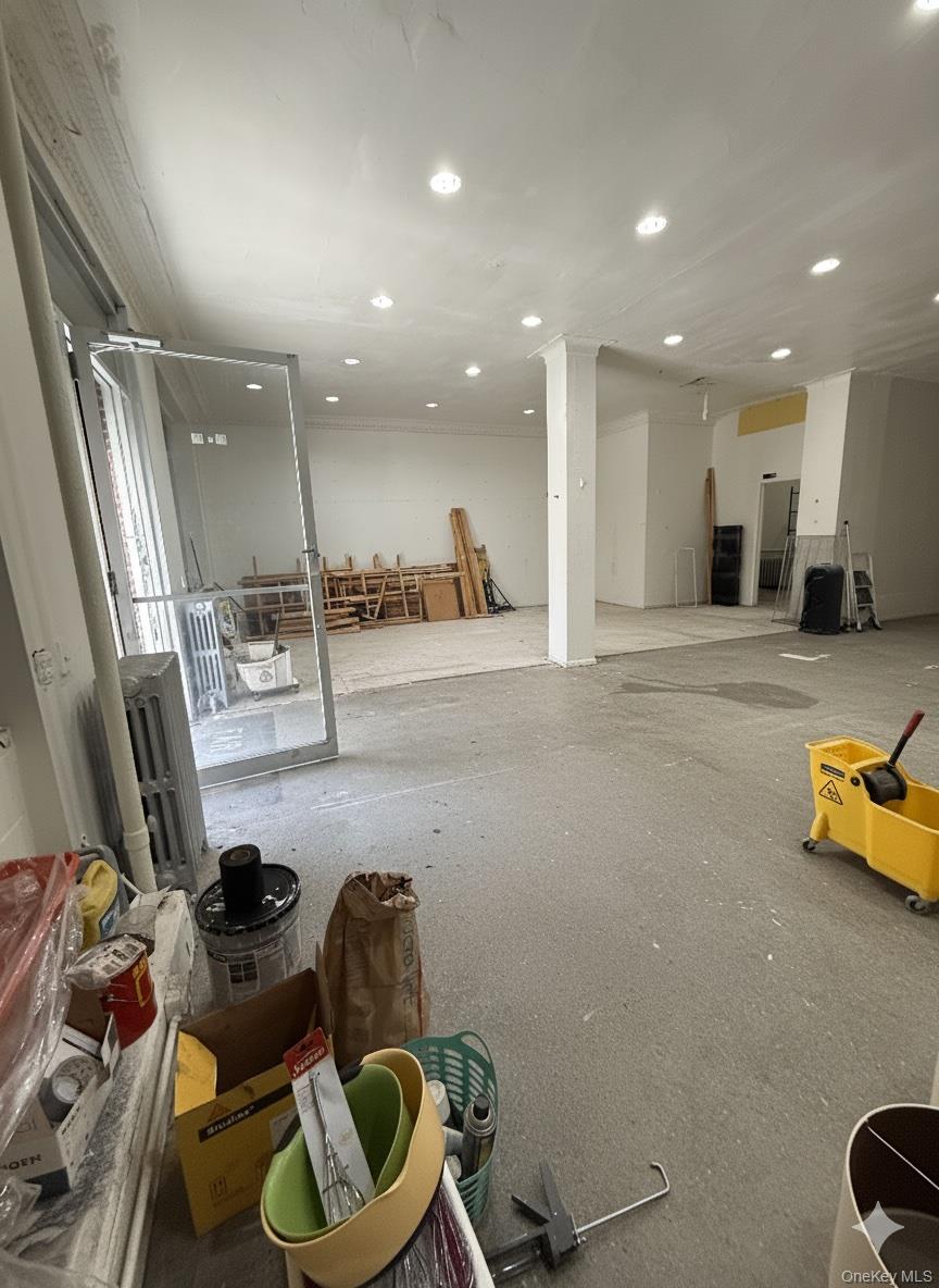 #4 photo, 4326 52nd Street, クイーンズ区 Woodside , NY 11377