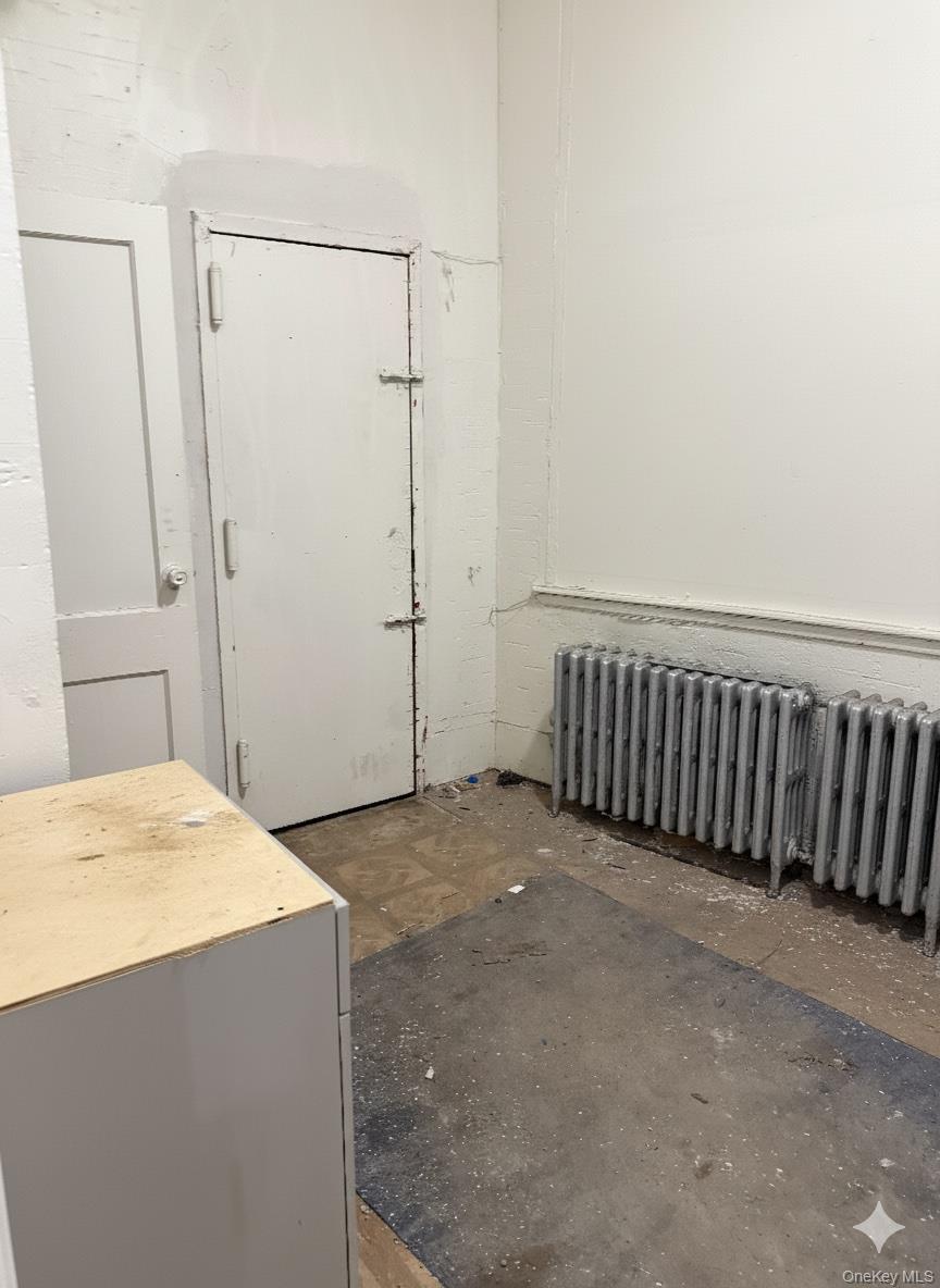 #6 photo, 4326 52nd Street, クイーンズ区 Woodside , NY 11377