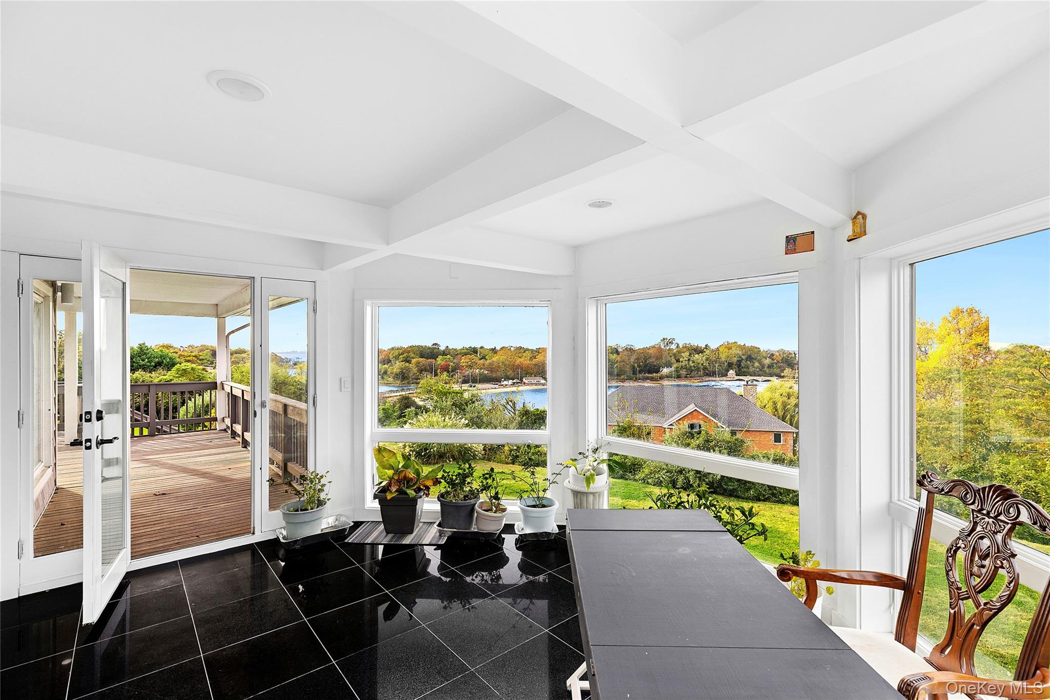 #13 photo, 8 September Lane, ナッソー郡 Glen Cove , NY 11542