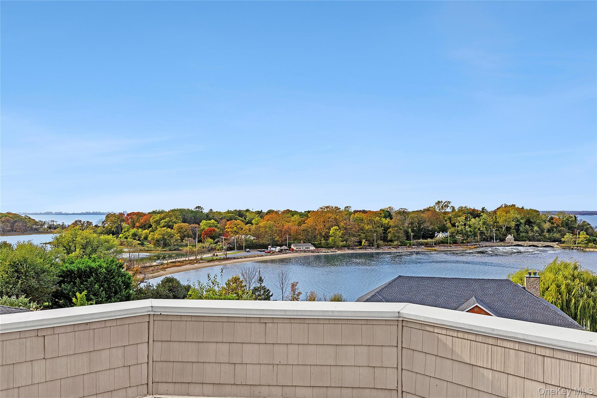 #18 photo, 8 September Lane, ナッソー郡 Glen Cove , NY 11542