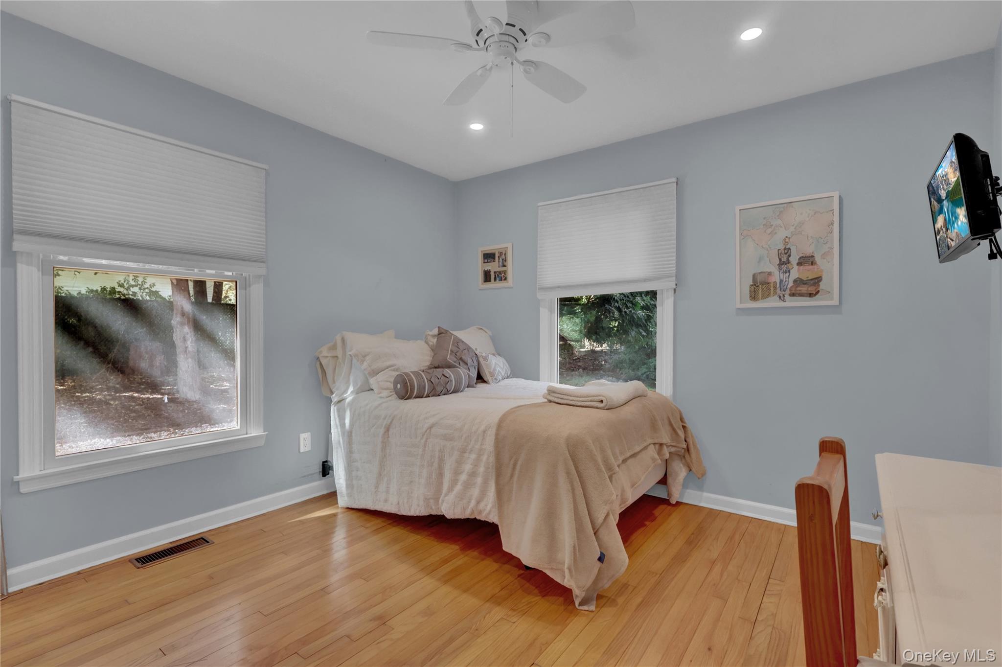 #19 photo, 111 Old Field Road, Setauket , NY 11733