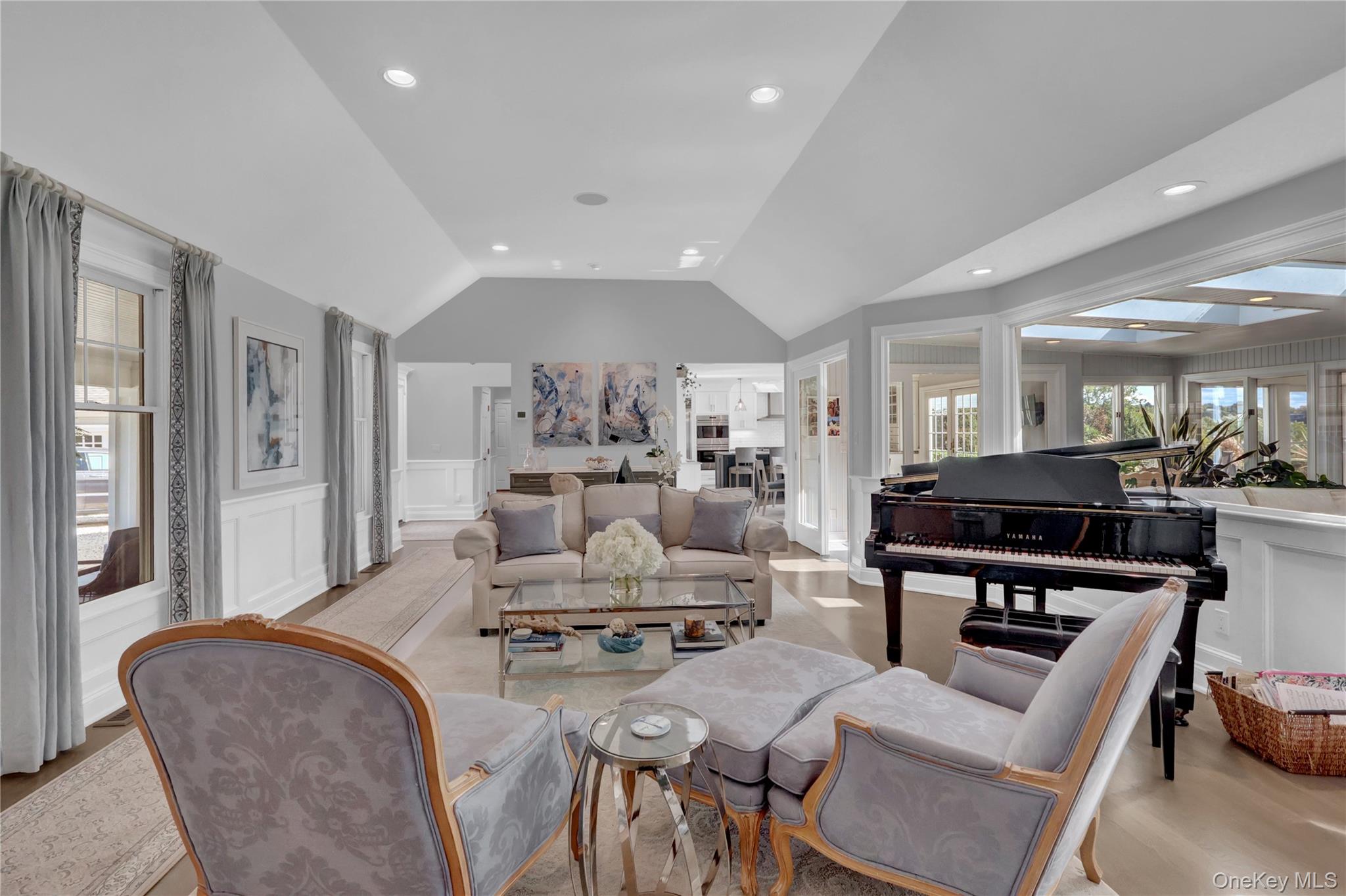 #7 photo, 111 Old Field Road, Setauket , NY 11733