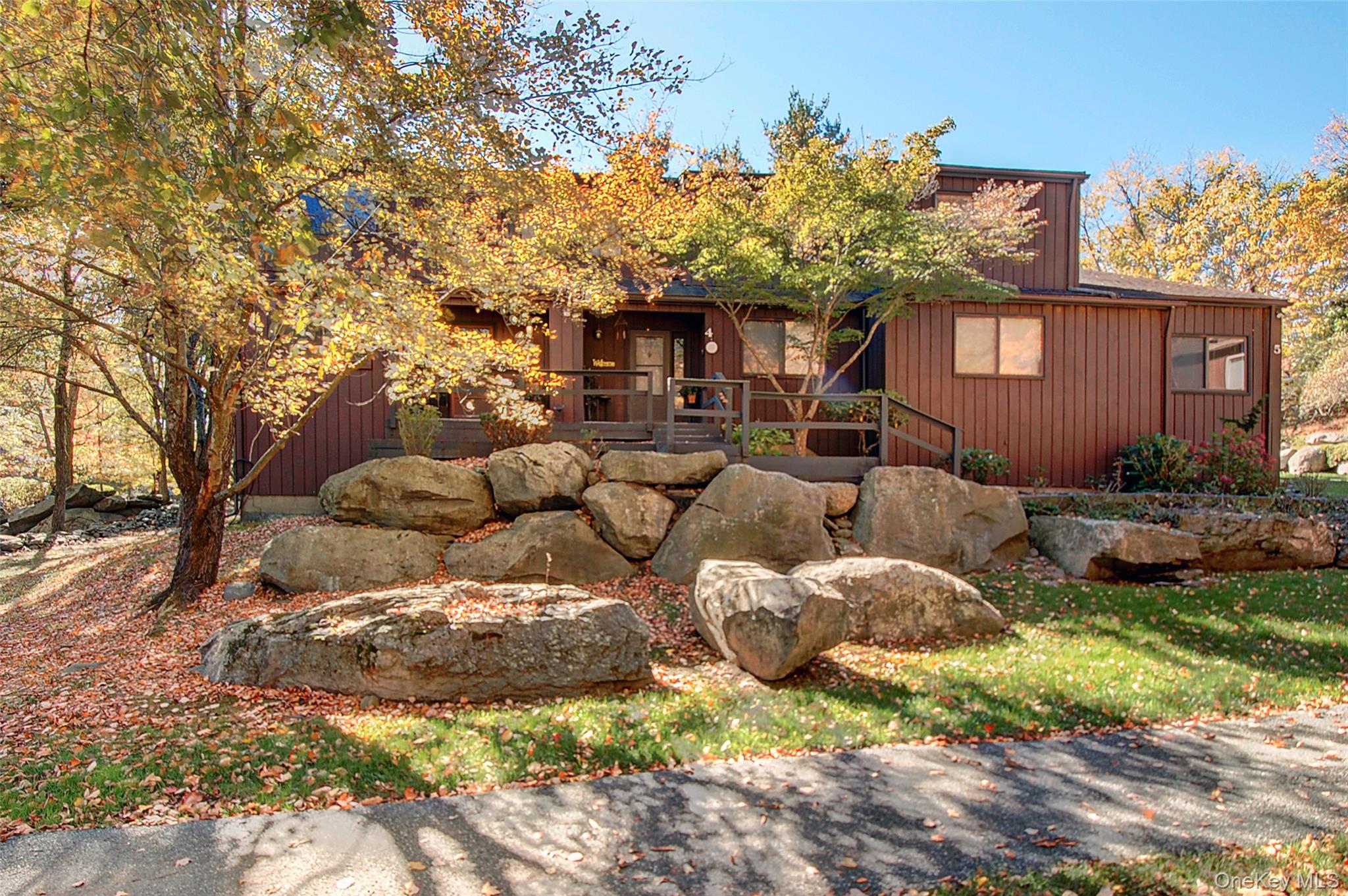 #1 photo, 3 Laurel Court, Highland Mills , NY 10930