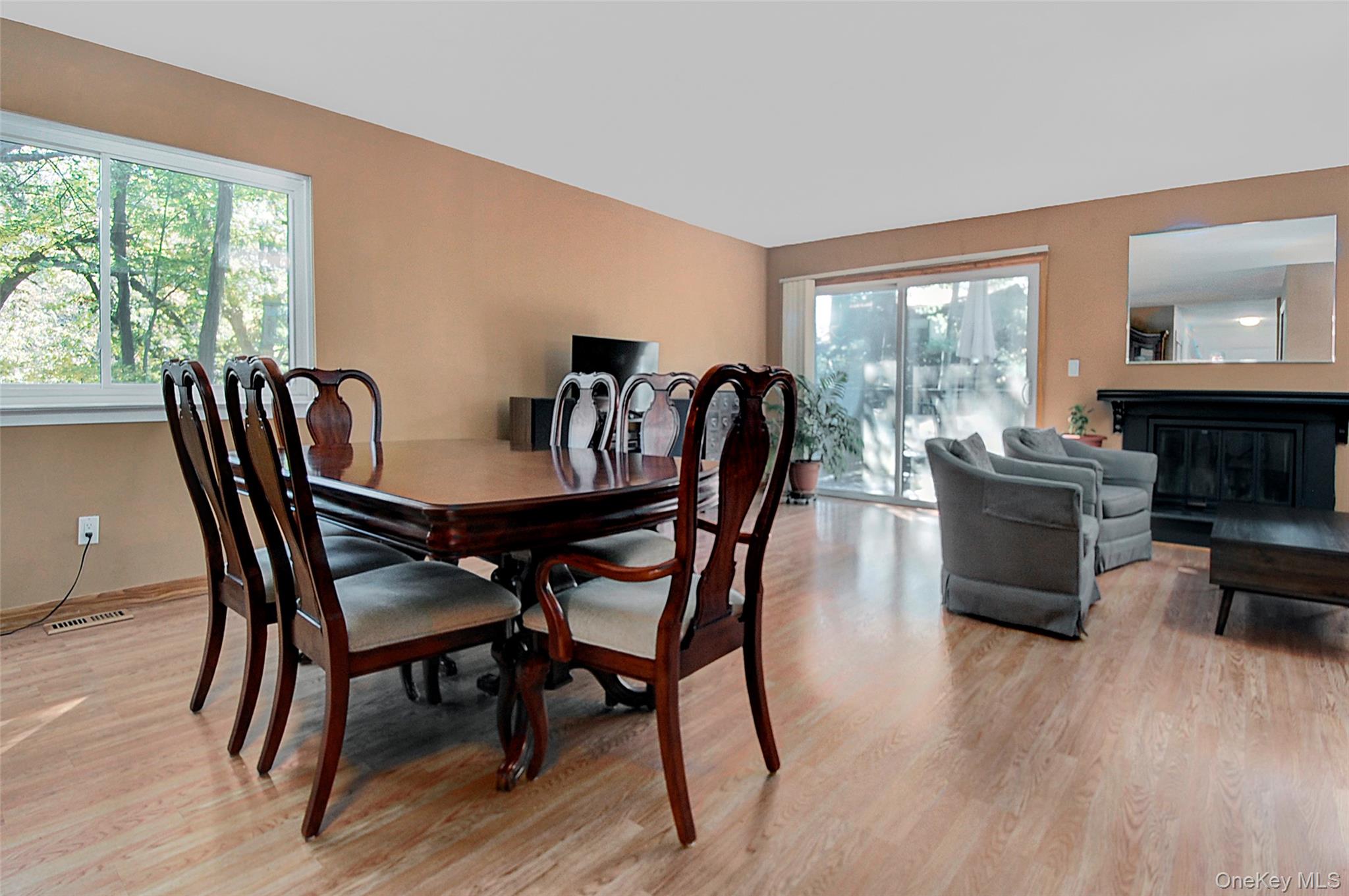 #12 photo, 3 Laurel Court, Highland Mills , NY 10930