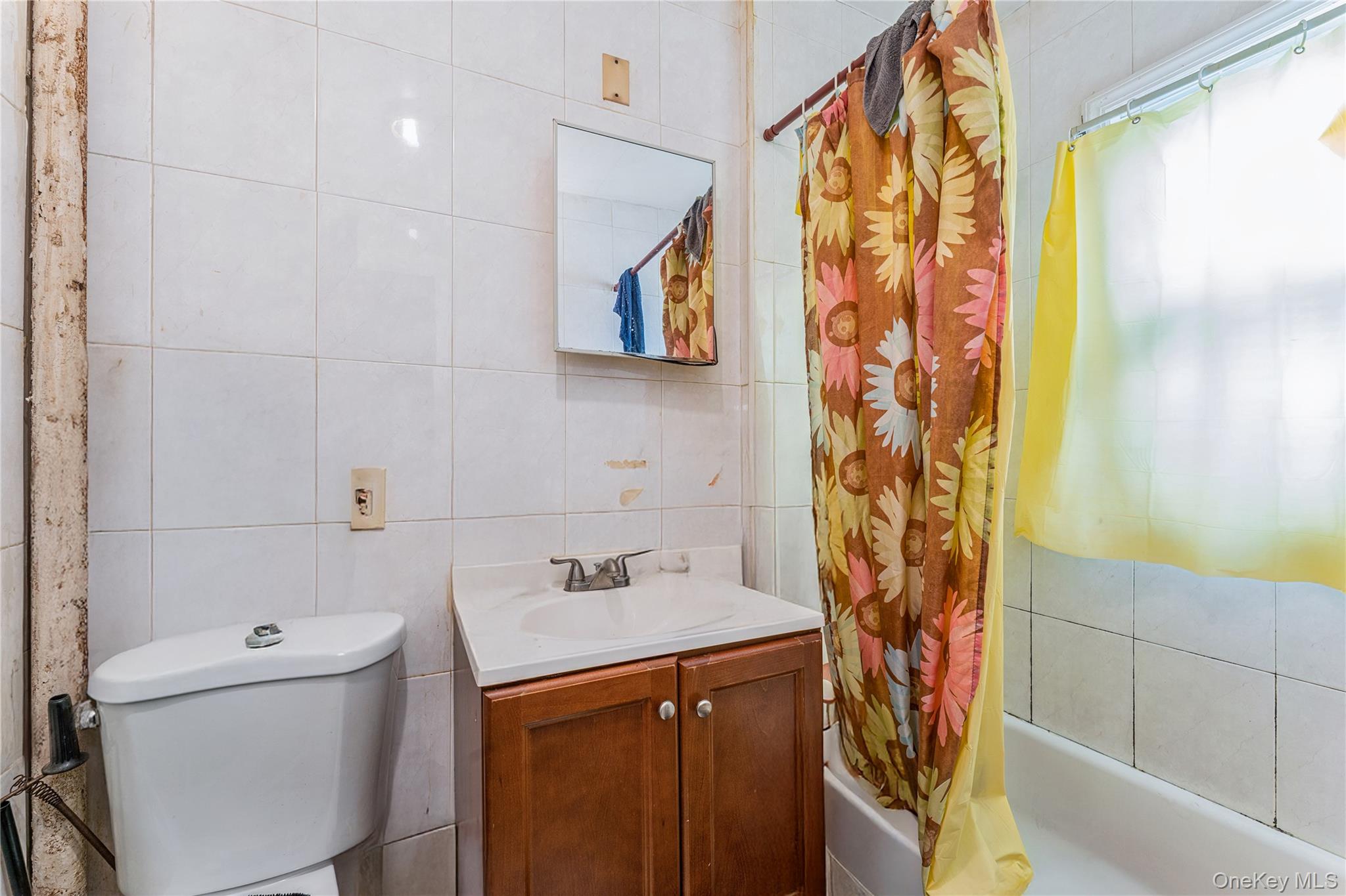 #12 photo, 19431 114th Road, クイーンズ区 Saint Albans , NY 11412