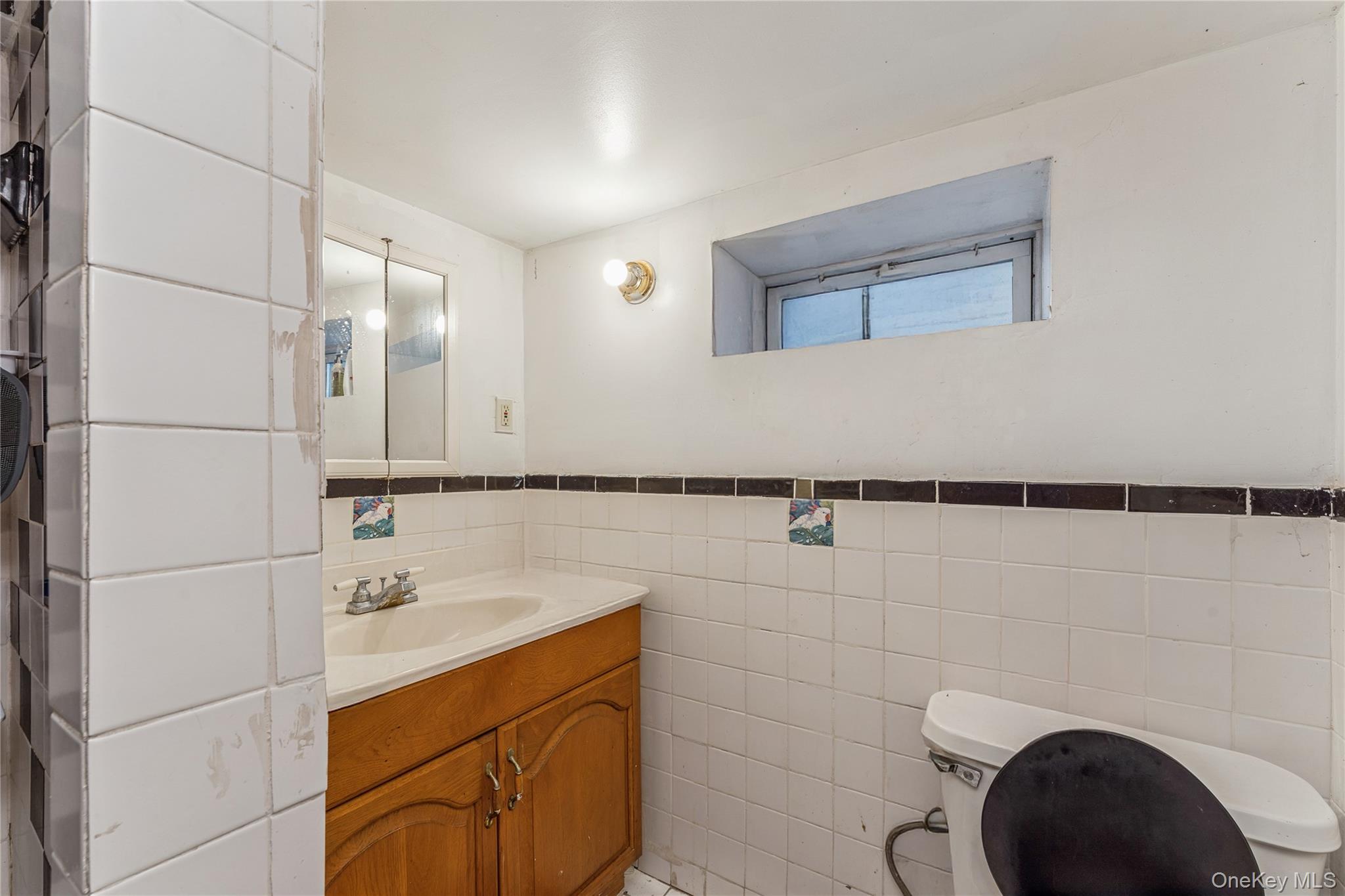 #16 photo, 19431 114th Road, クイーンズ区 Saint Albans , NY 11412