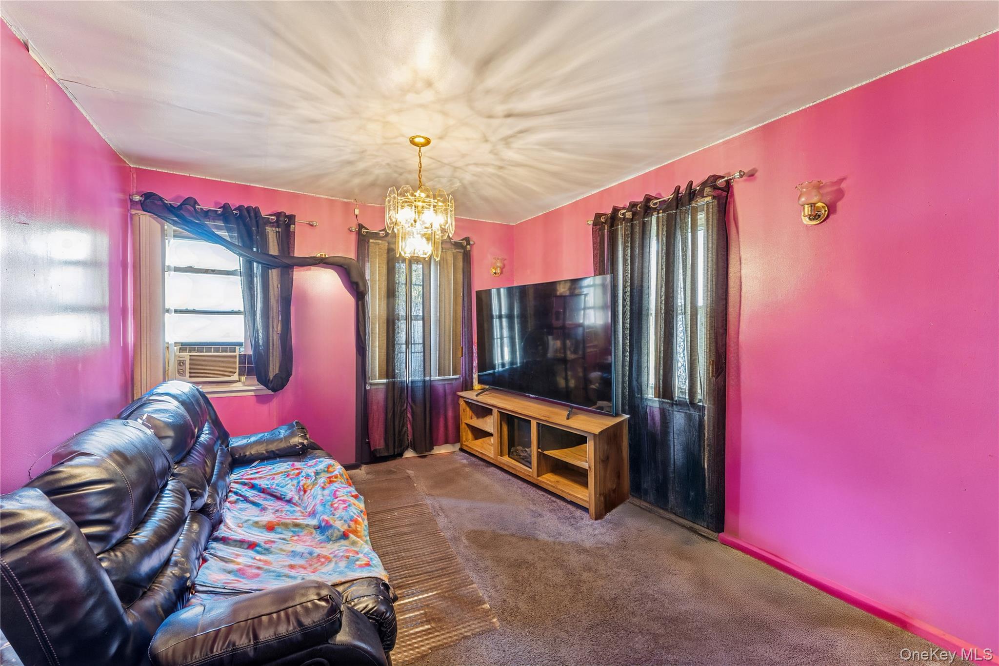 #9 photo, 19431 114th Road, クイーンズ区 Saint Albans , NY 11412