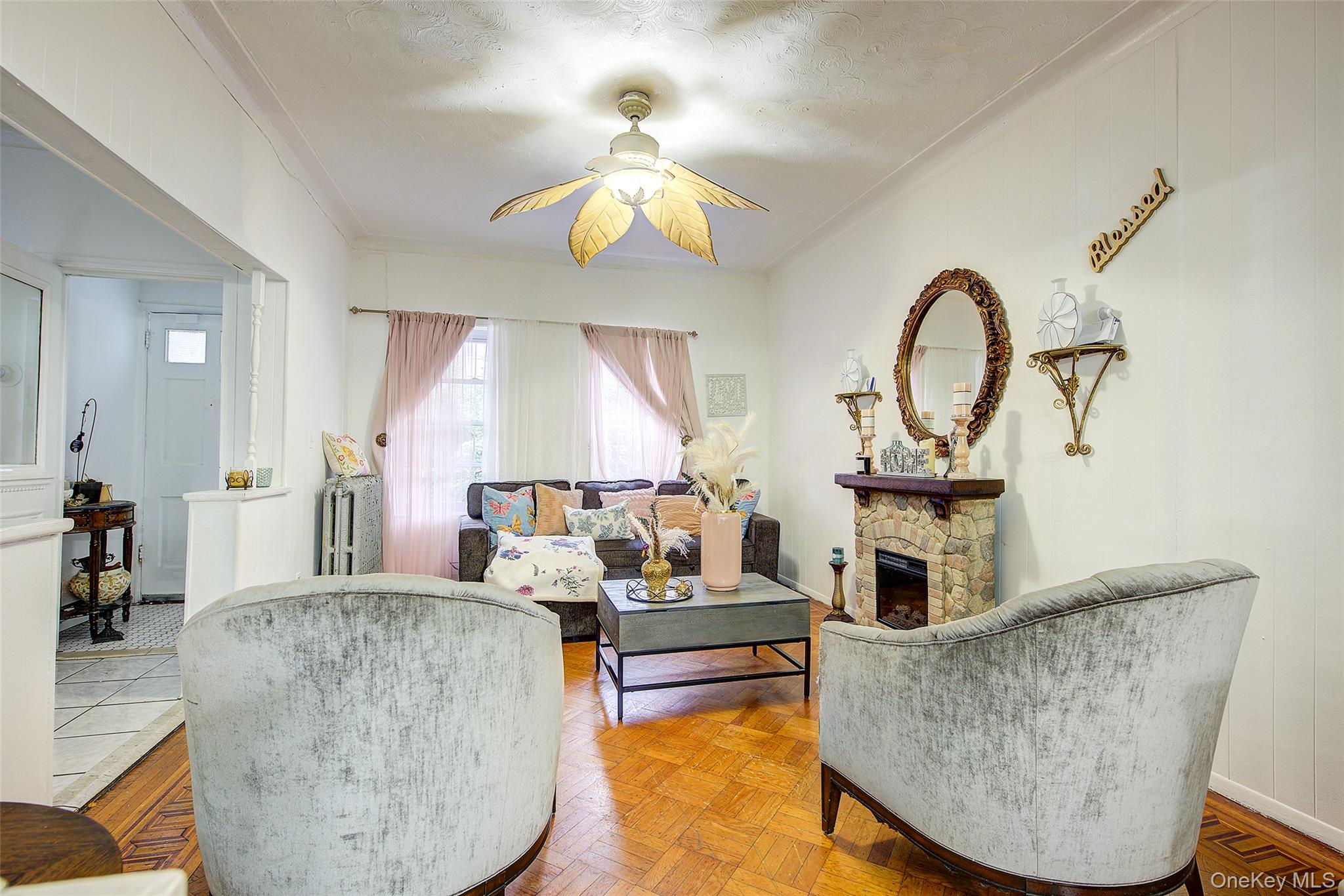 #4 photo, 9 Adler Place, ブルックリン区 Brooklyn , NY 11208