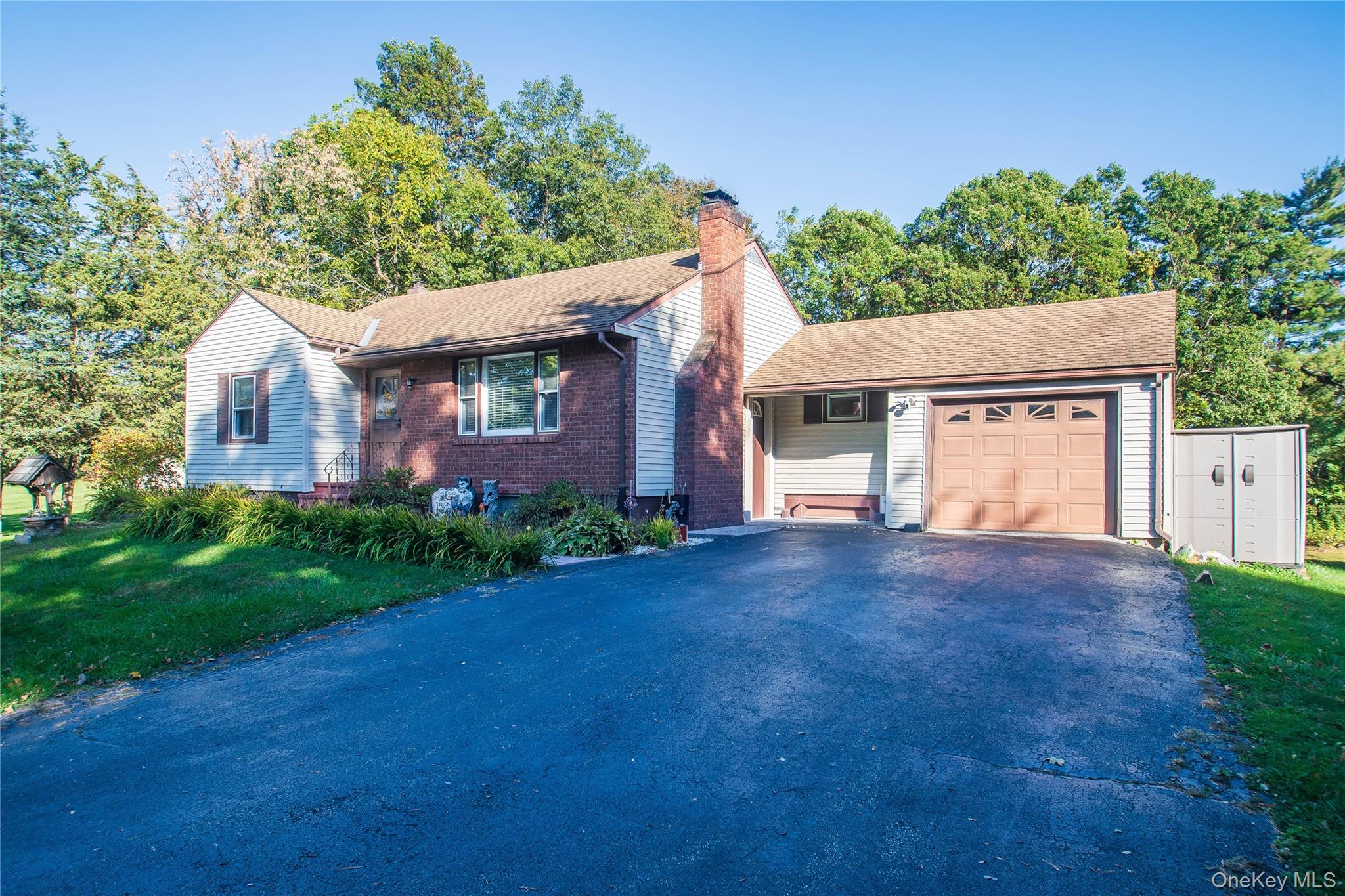 #1 photo, 144 Hooker Street, Kingston , NY 12401