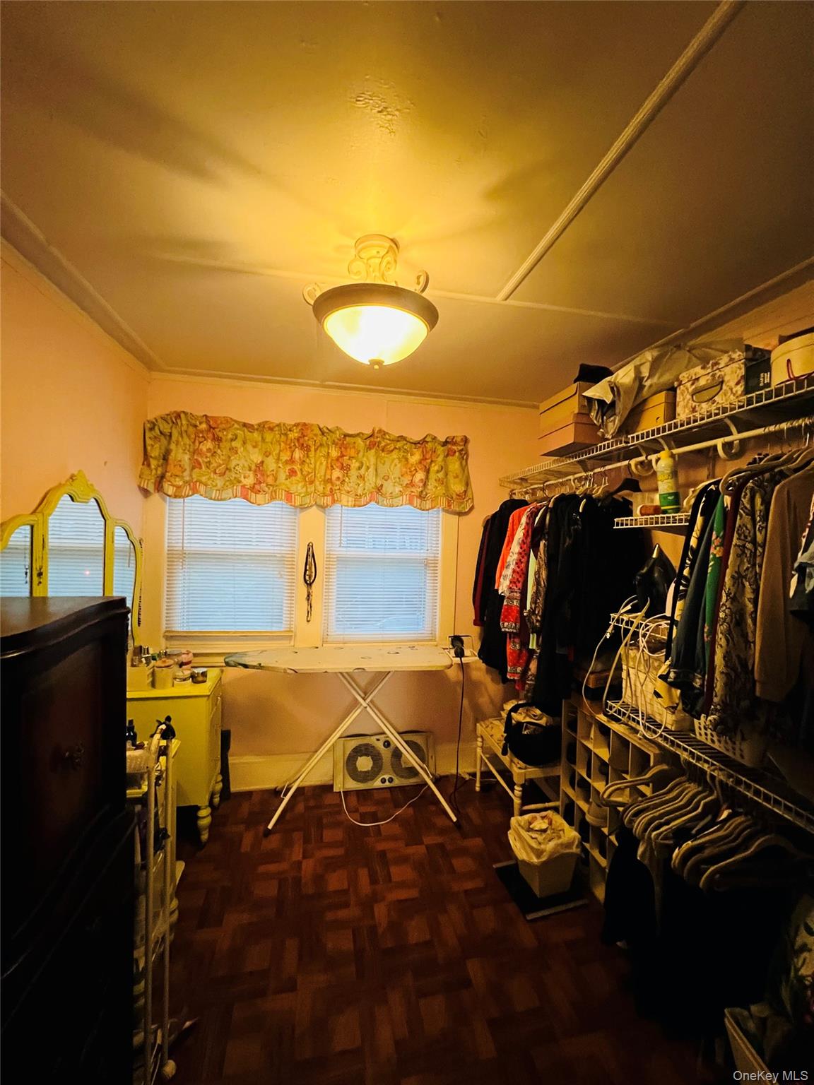 #17 photo, 512 Logan Avenue, ブロンクス区 Bronx , NY 10465