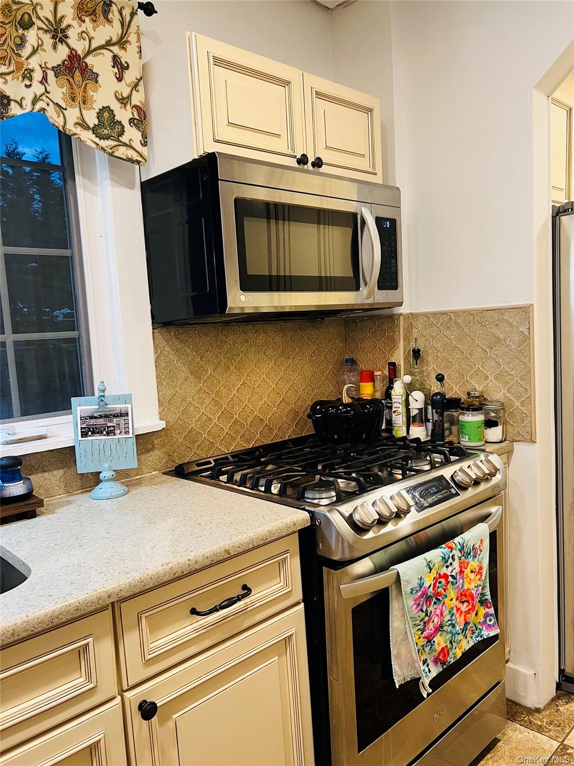 #5 photo, 512 Logan Avenue, ブロンクス区 Bronx , NY 10465