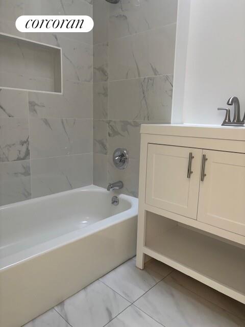 #11 photo, New York City, マンハッタン Upper West Side , NY 10024