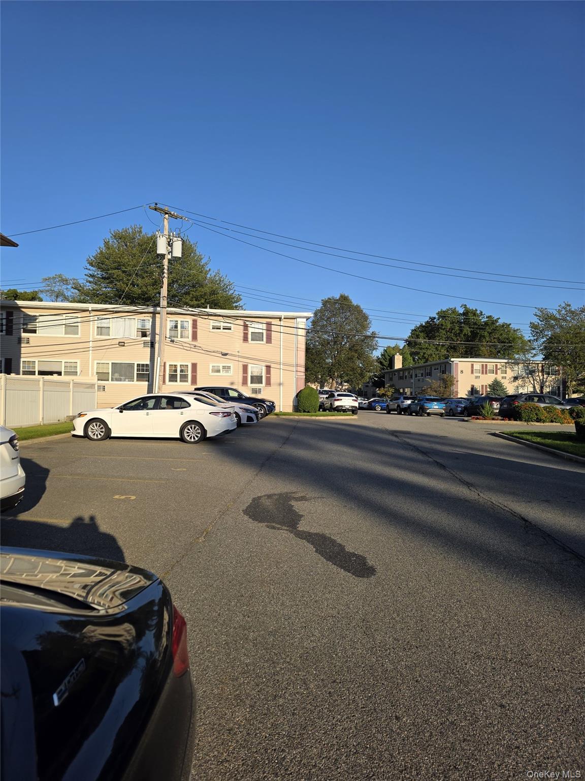 #3 photo, 324 Post Avenue, ナッソー郡 Westbury , NY 11580