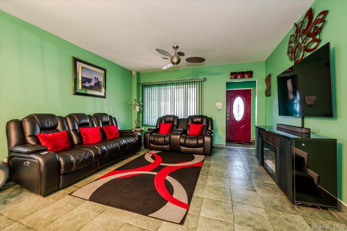 #5 photo, 132-36 84th Street, クイーンズ区 Ozone Park , NY 11417