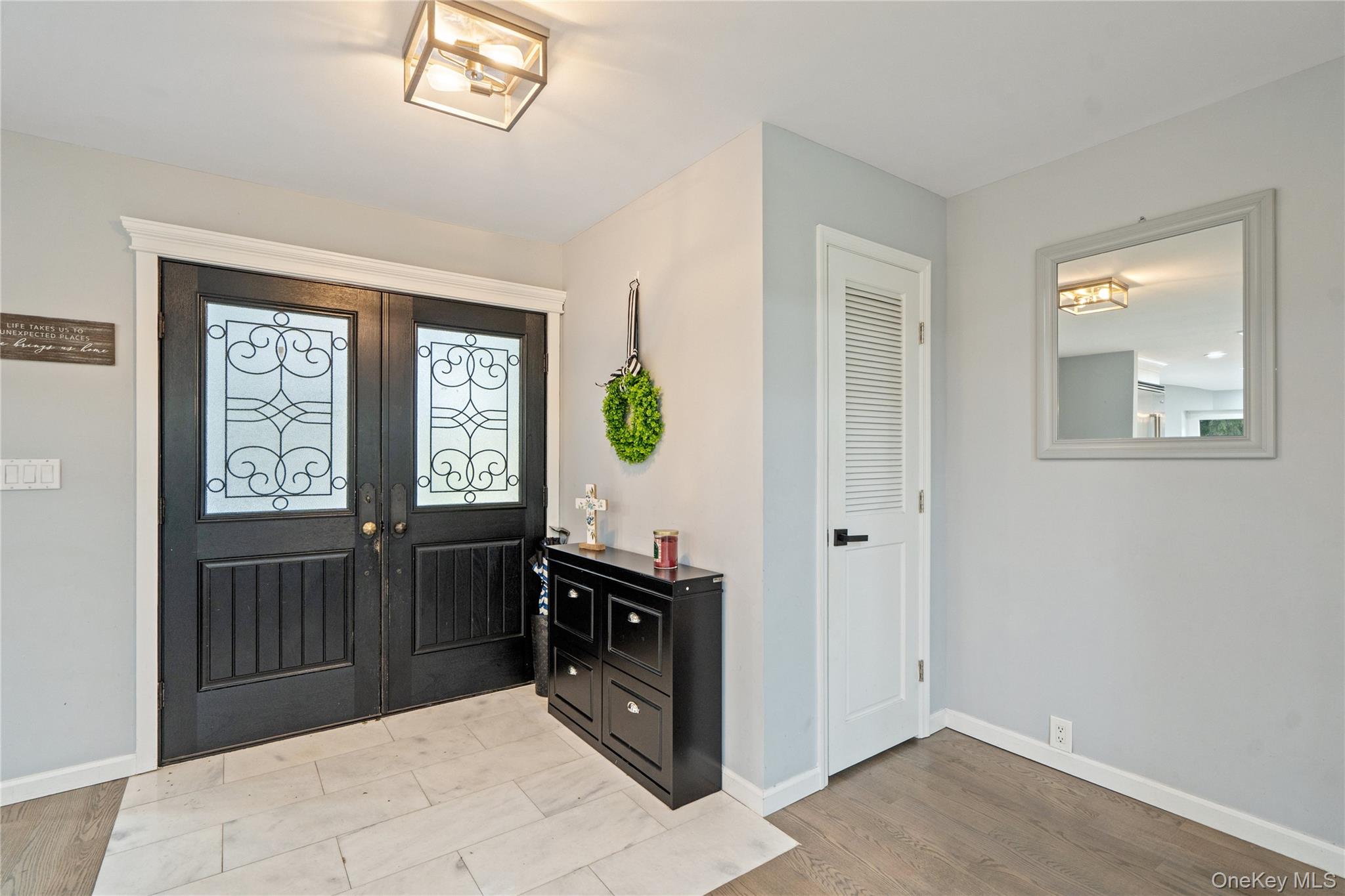 #6 photo, 14 S Hollow Road, Dix Hills , NY 11746