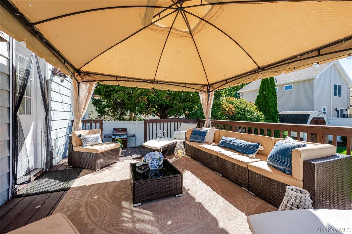 #17 photo, 1563 Marshall Street, ナッソー郡 Elmont , NY 11003