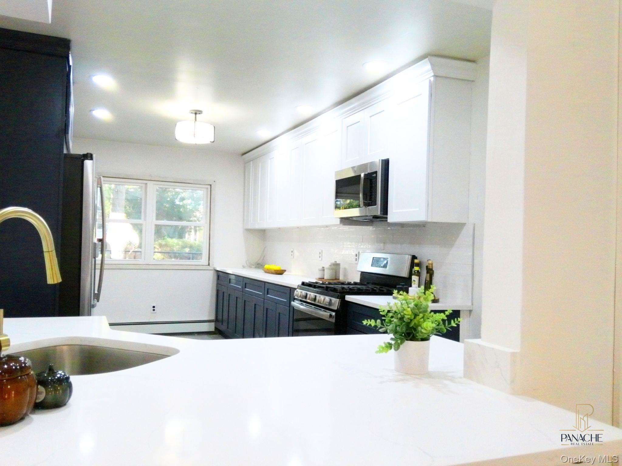 #8 photo, 37 Lake Grove Boulevard, サフォーク郡 Brookhaven , NY 11720