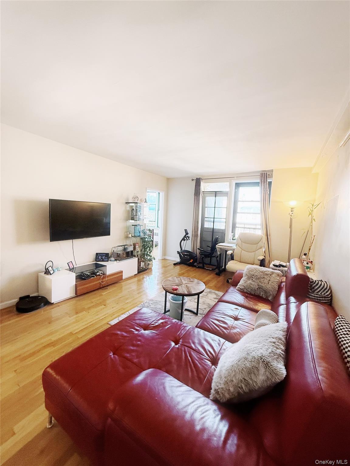 #3 photo, 13950 35 Avenue, クイーンズ区 Flushing , NY 11354