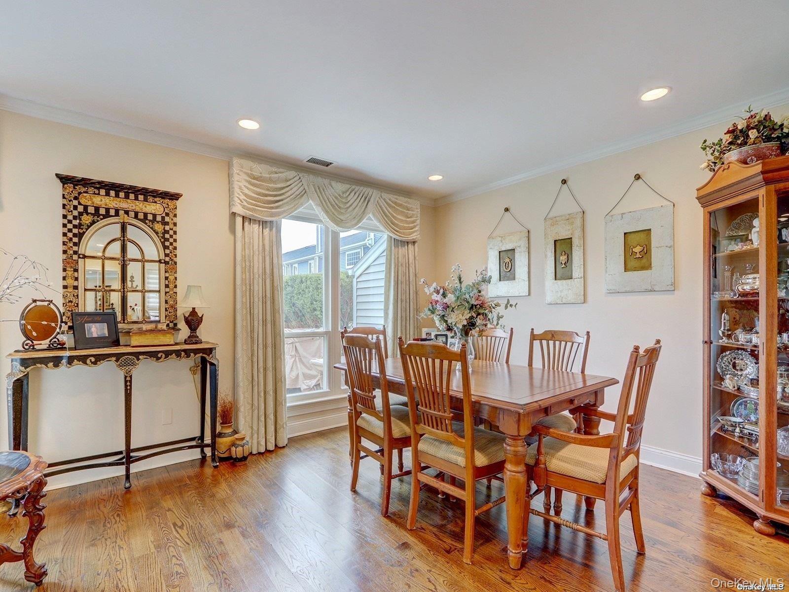 #7 photo, 100-18 Baker Court, ナッソー郡 Island Park , NY 11558