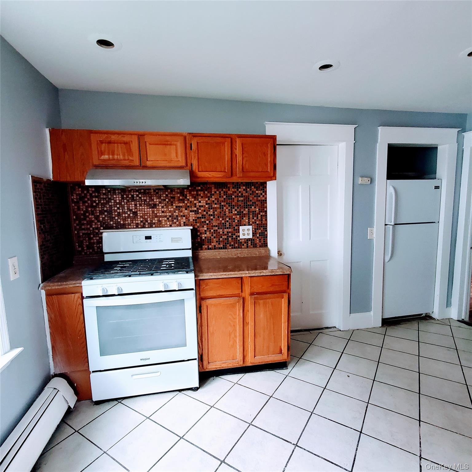 #12 photo, 210 Smith Street, Poughkeepsie , NY 12601